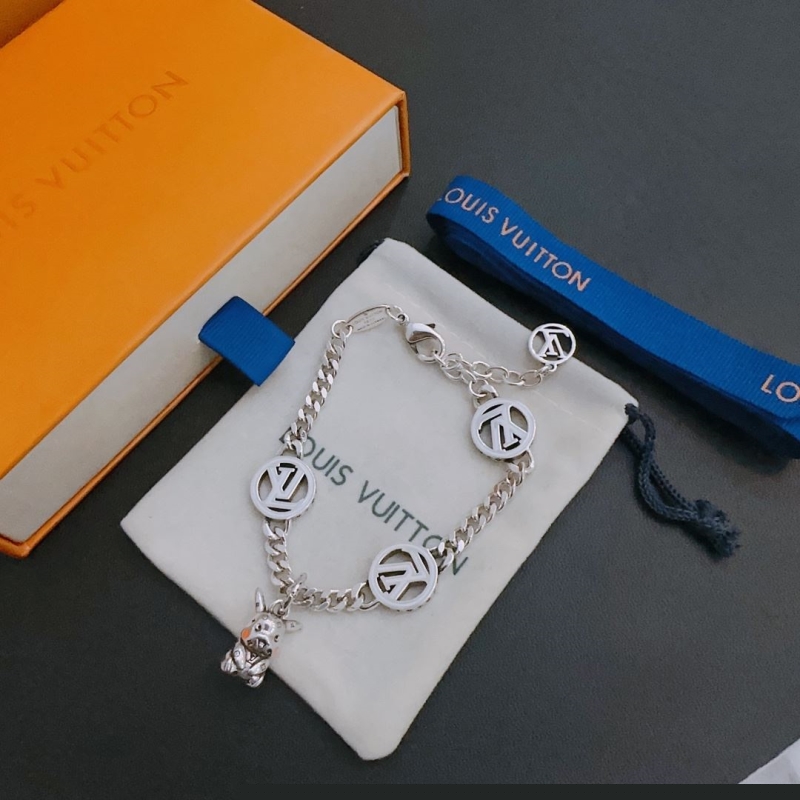 LV Necklaces